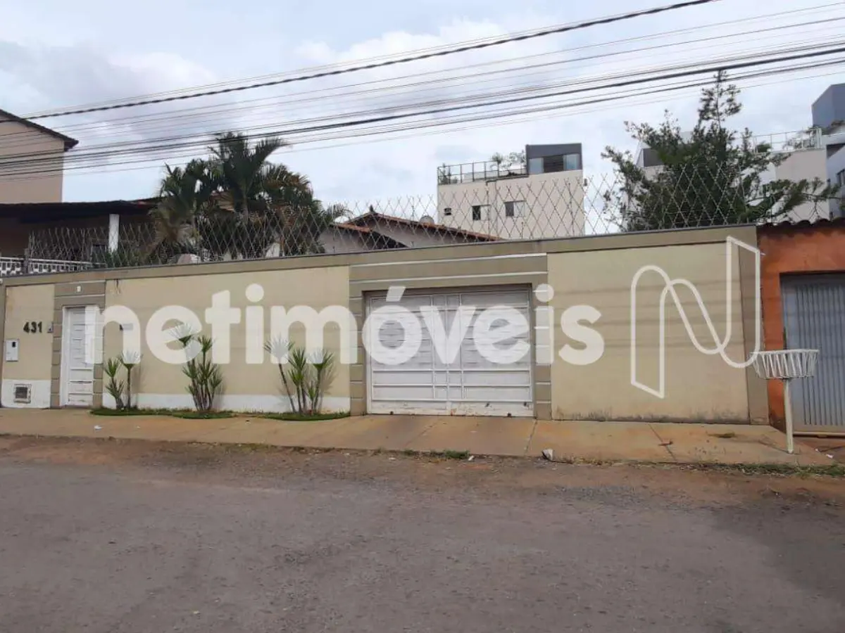 Casa para Venda com 3 quartos no bairro Augusta Mota