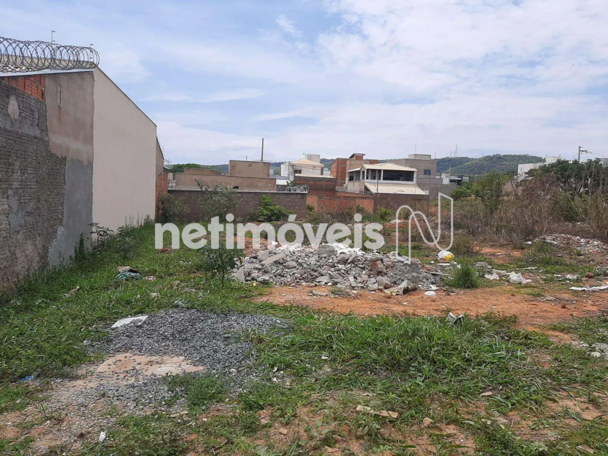 Lote para Venda com área de 360 m² no bairro Residencial Parque Sul