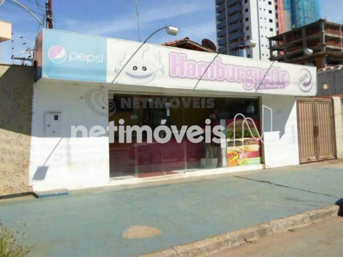 Casa para Venda com 3 quartos no bairro Melo