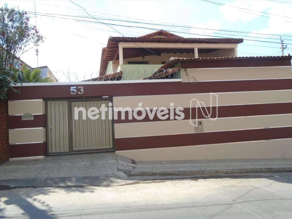 664091_19 Casa para Venda com 4 quartos no bairro Centro