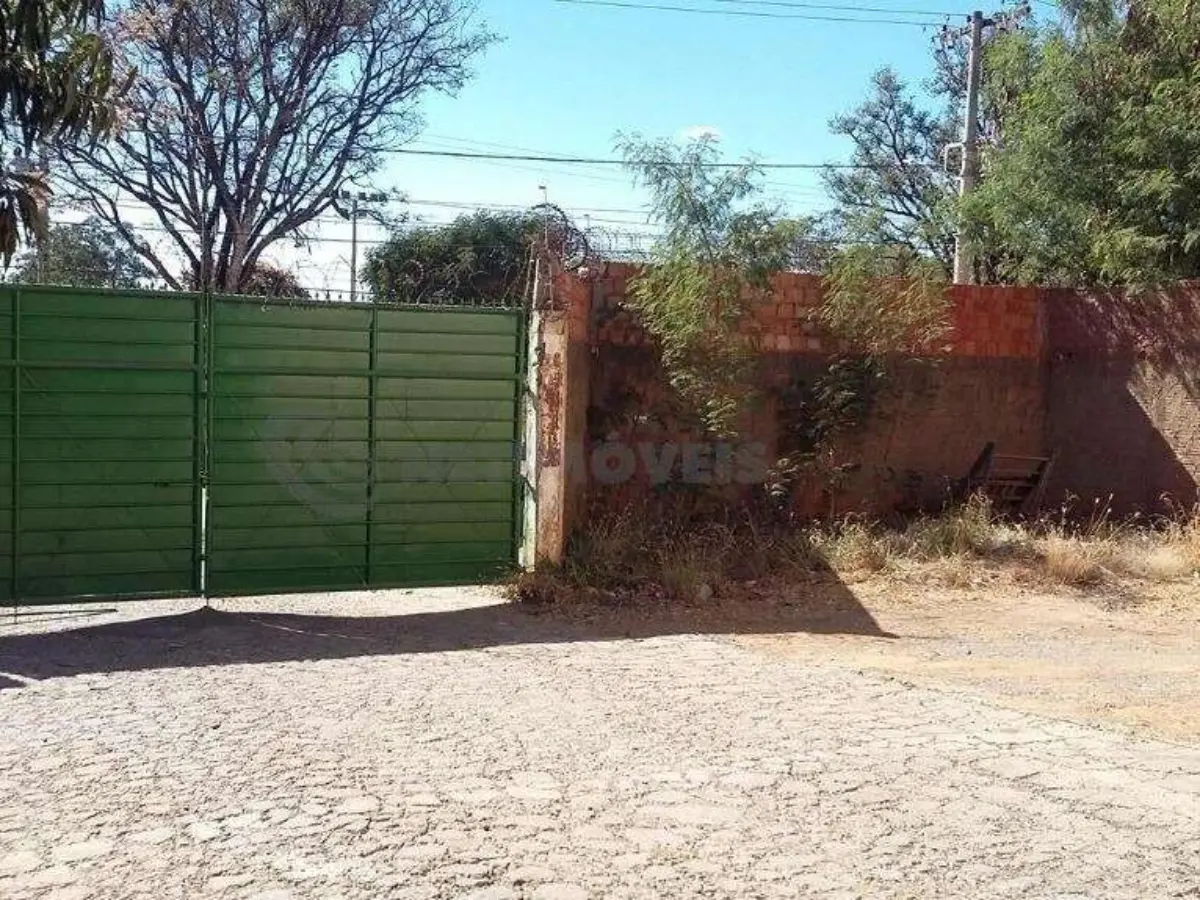 Galpão para Venda com área de 5000 m² no bairro Distrito Industrial