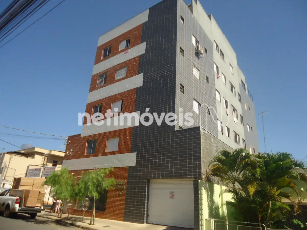 Apartamento para Venda com 3 quartos no bairro São José