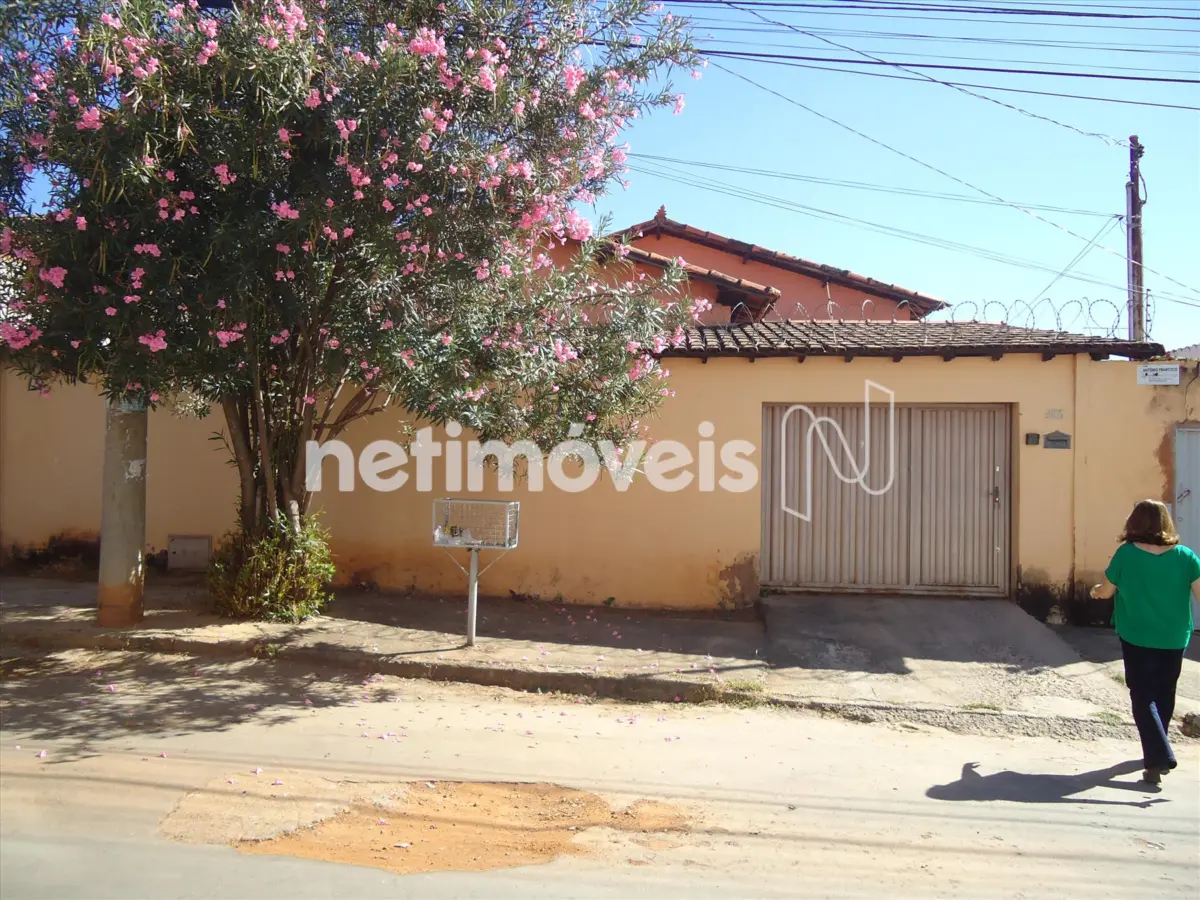 Casa para Venda com 3 quartos no bairro Edgar Pereira