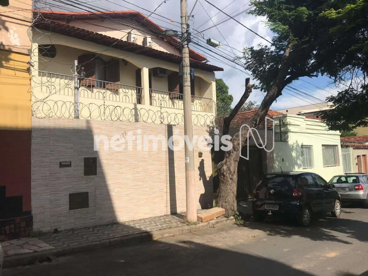 Casa para Venda com 5 quartos no bairro Centro
