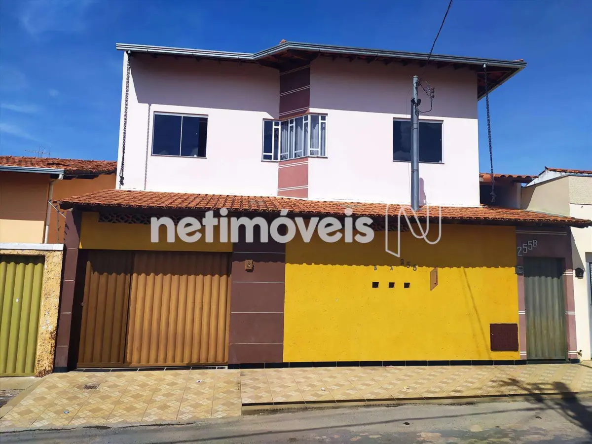Casa para Venda com 5 quartos no bairro Vila Luiza