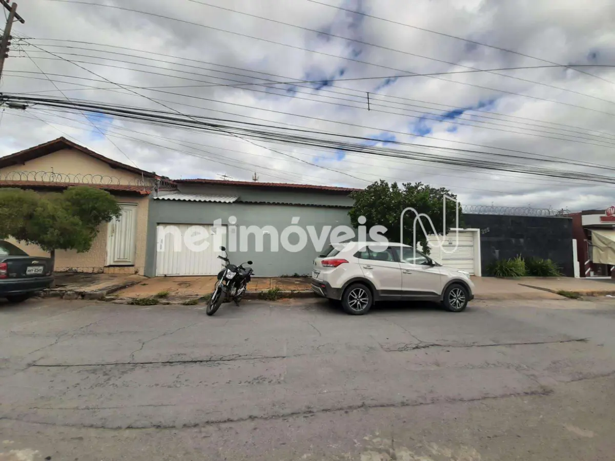 Casa para Venda com 3 quartos no bairro Sagrada Família
