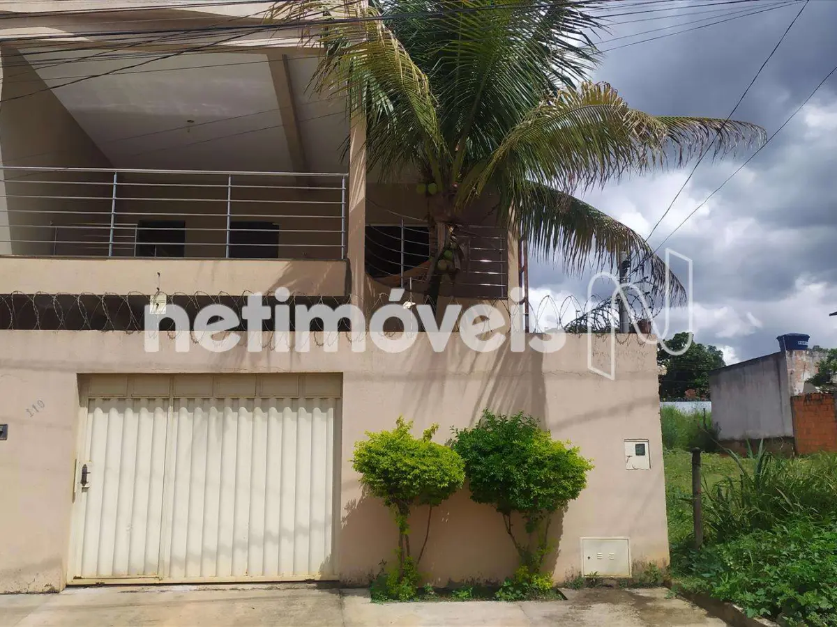 Casa para Venda com 4 quartos no bairro Interlagos