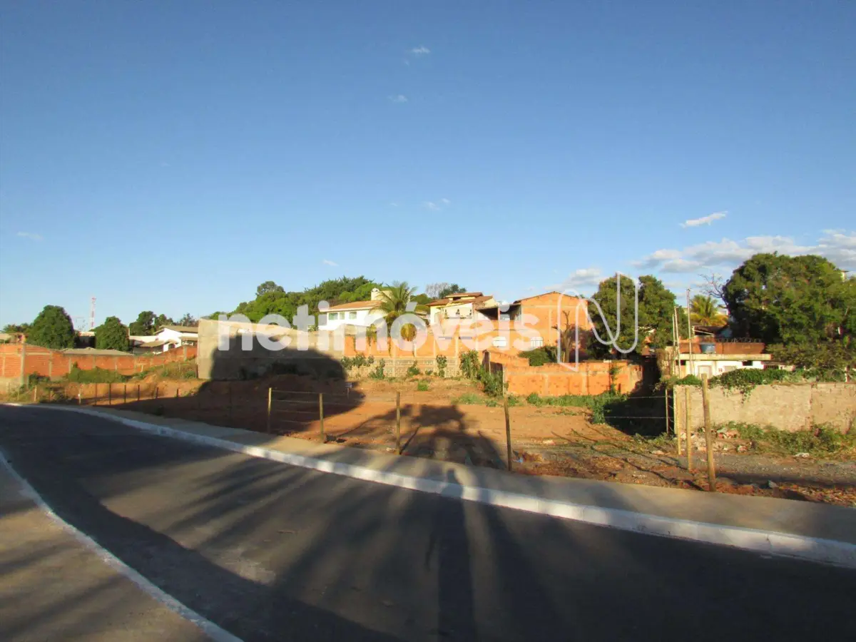 916839_2 Lote para Venda com área de 1400 m² no bairro Cintra