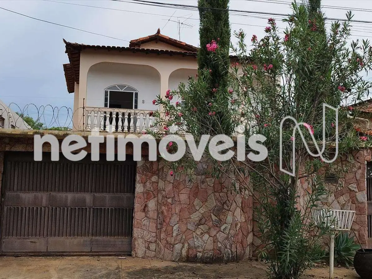 946825_29 Casa para Venda com 6 quartos no bairro Nossa Senhora Aparecida