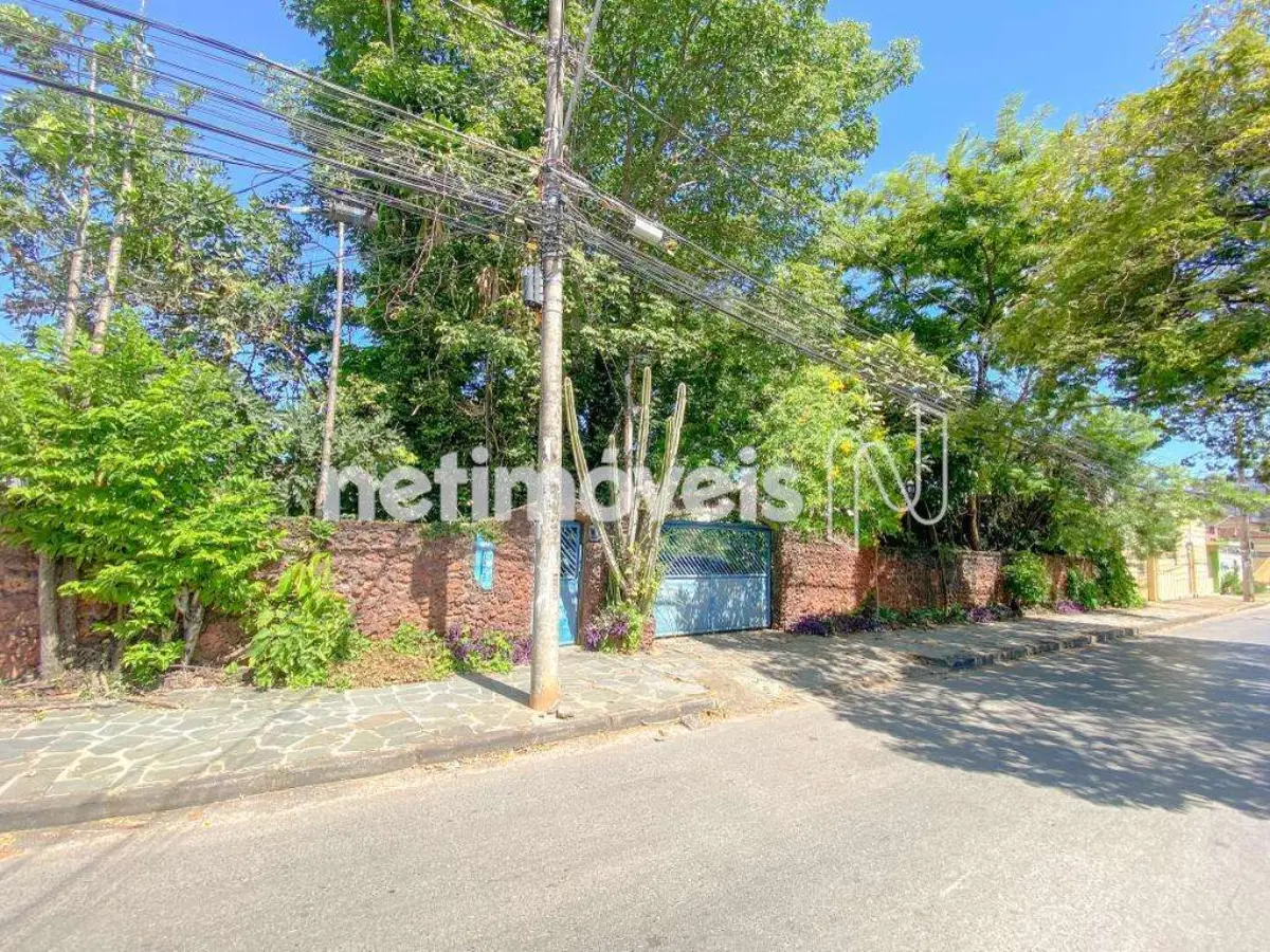 957413_6 Lote para Venda com área de 2267.98 m² no bairro Melo