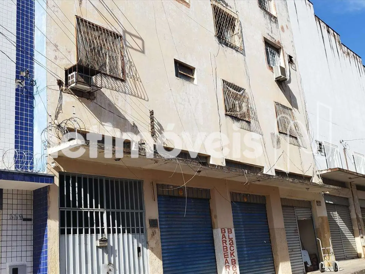 Apartamento para Venda com 4 quartos no bairro Centro