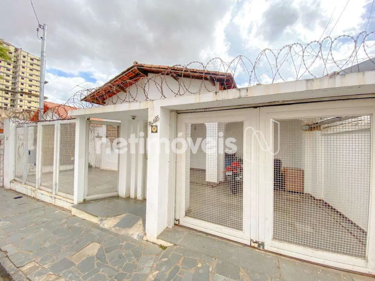 989377_0 Casa para Venda com 4 quartos no bairro Centro