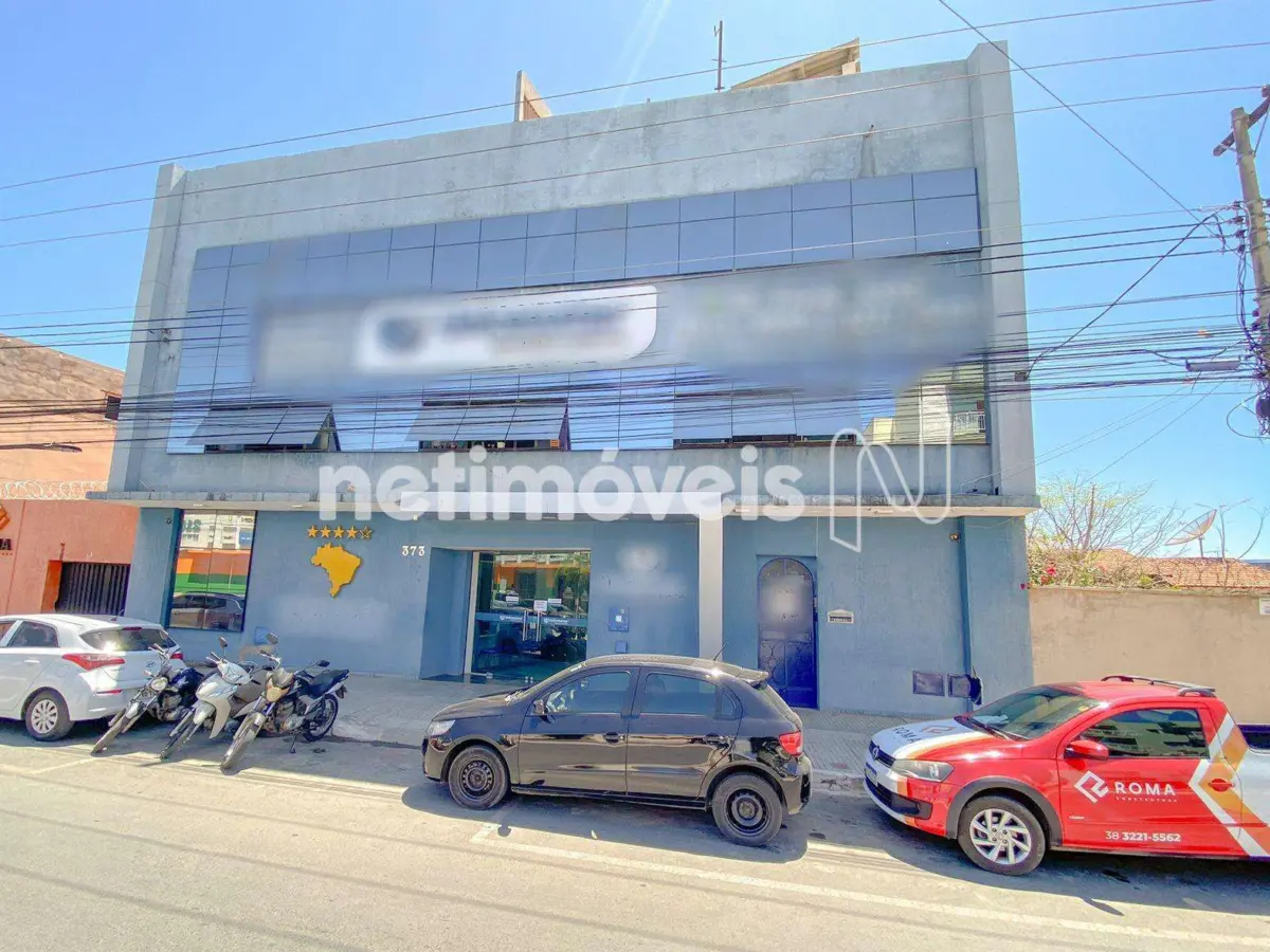 652019_0 Ponto Comercial para Venda de área principal de 845 m² no bairro Centro