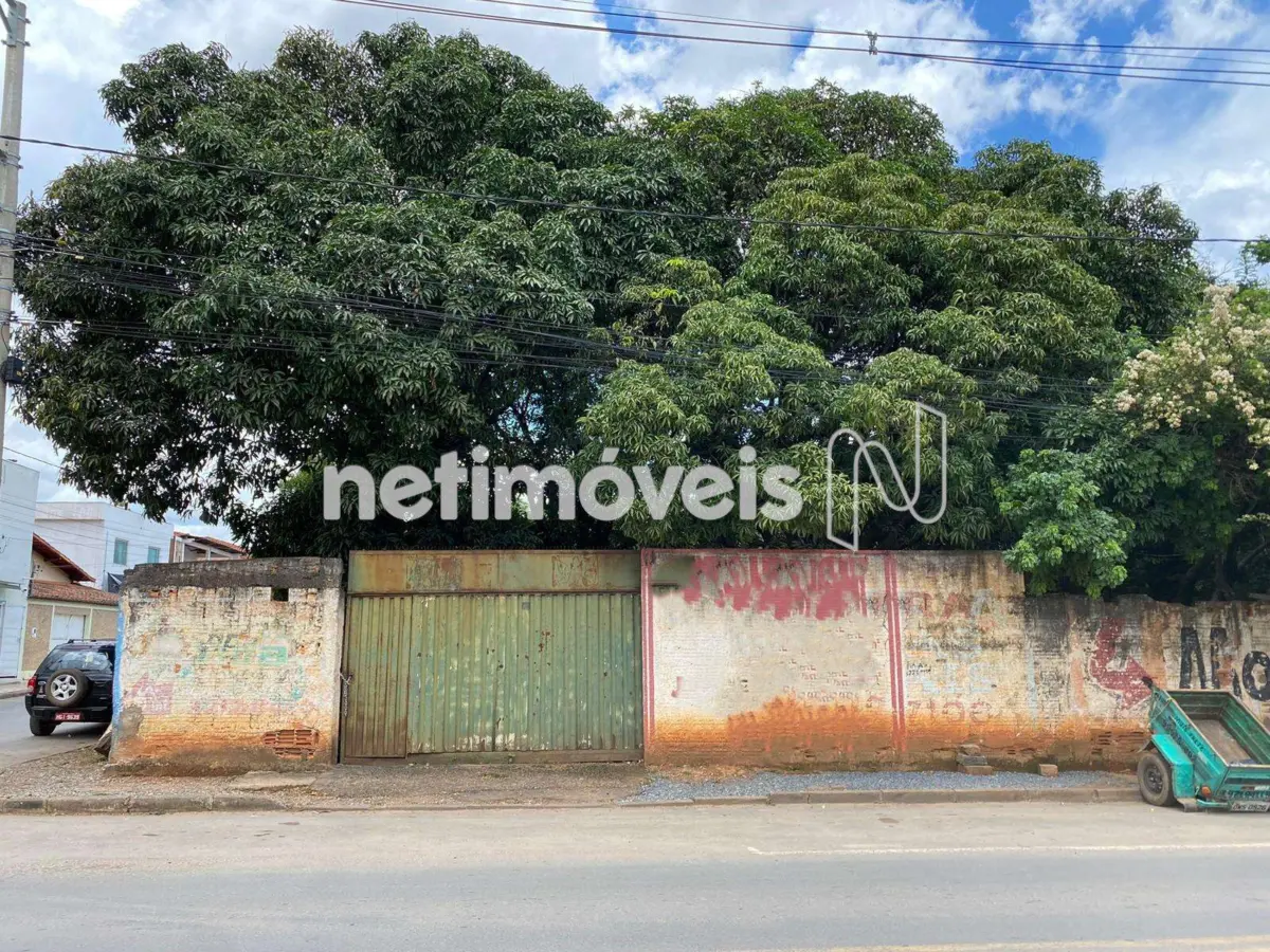 951115_0-1 Lote para Venda com área de 336.3 m² no bairro Santo Antônio