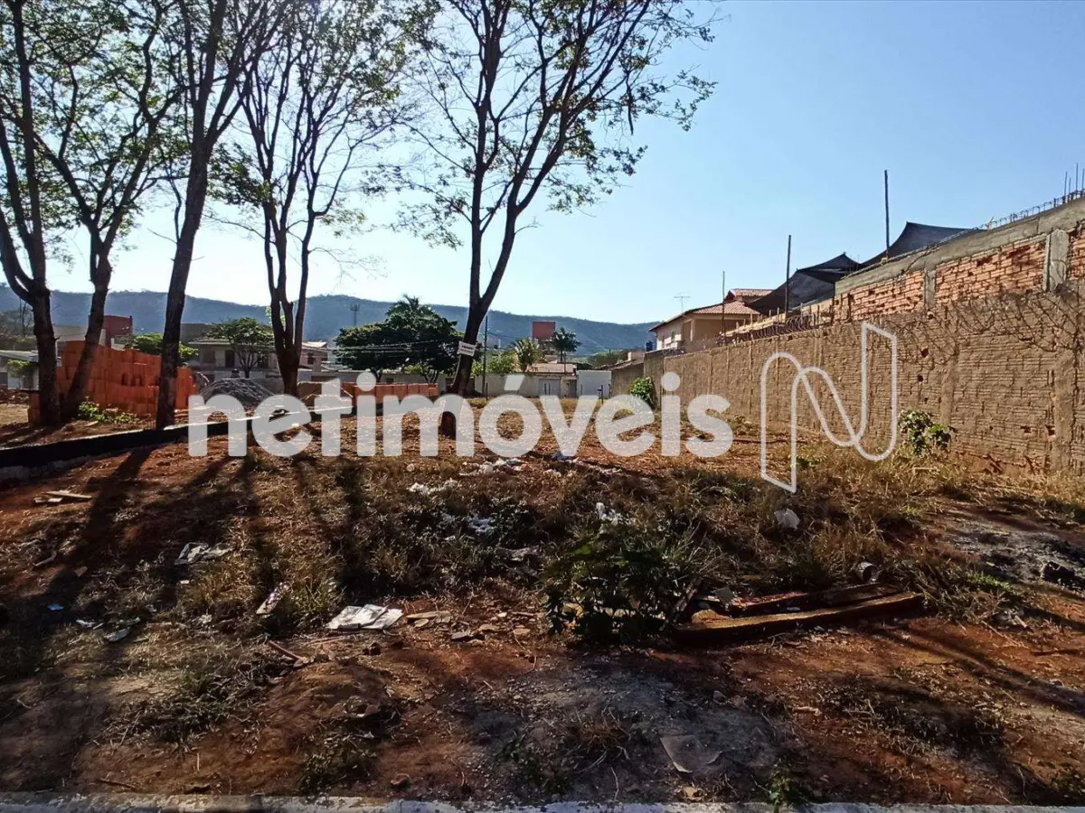 995984_0 Lote para Venda com área de 360 m² no bairro Morada do Sol