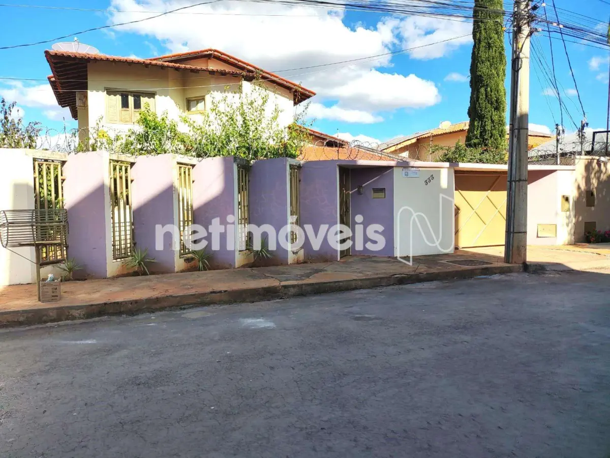 Casa para Venda com 4 quartos no bairro Morada do Sol