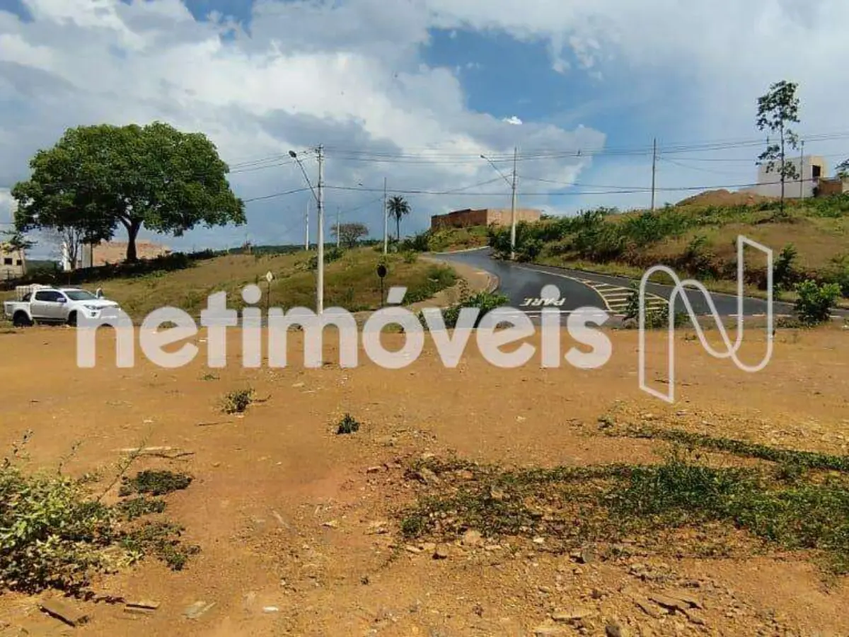 Lote para Venda com área de 447.51 m² no bairro Mirante do Sol