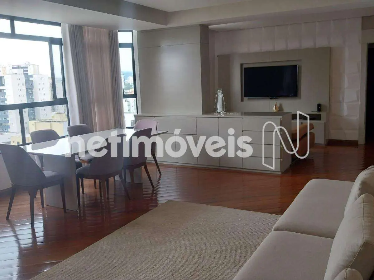 Apartamento para Venda com 4 quartos no bairro Centro