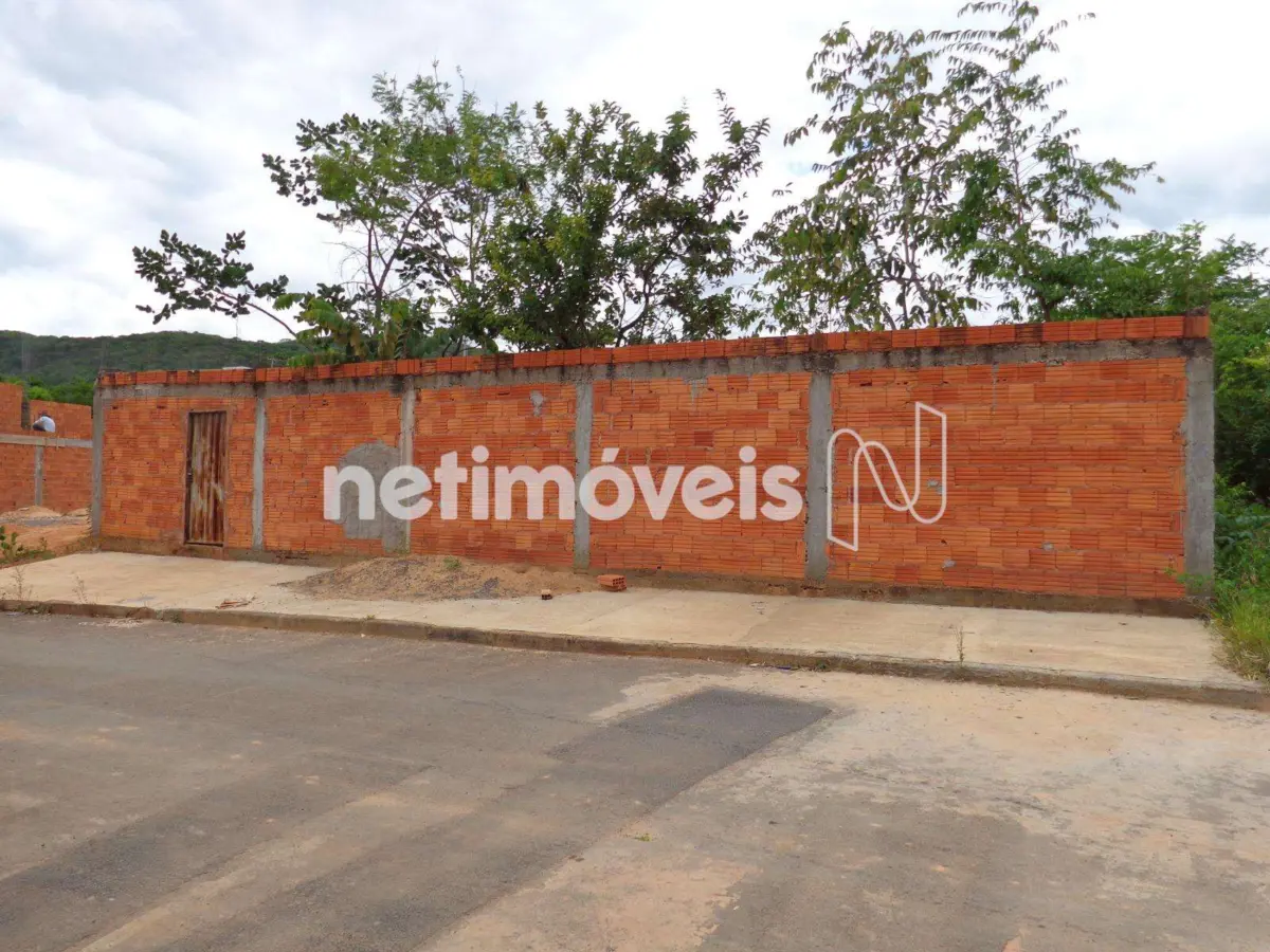 1019302_0 Lote para Venda com área de 480 m² no bairro Ibituruna