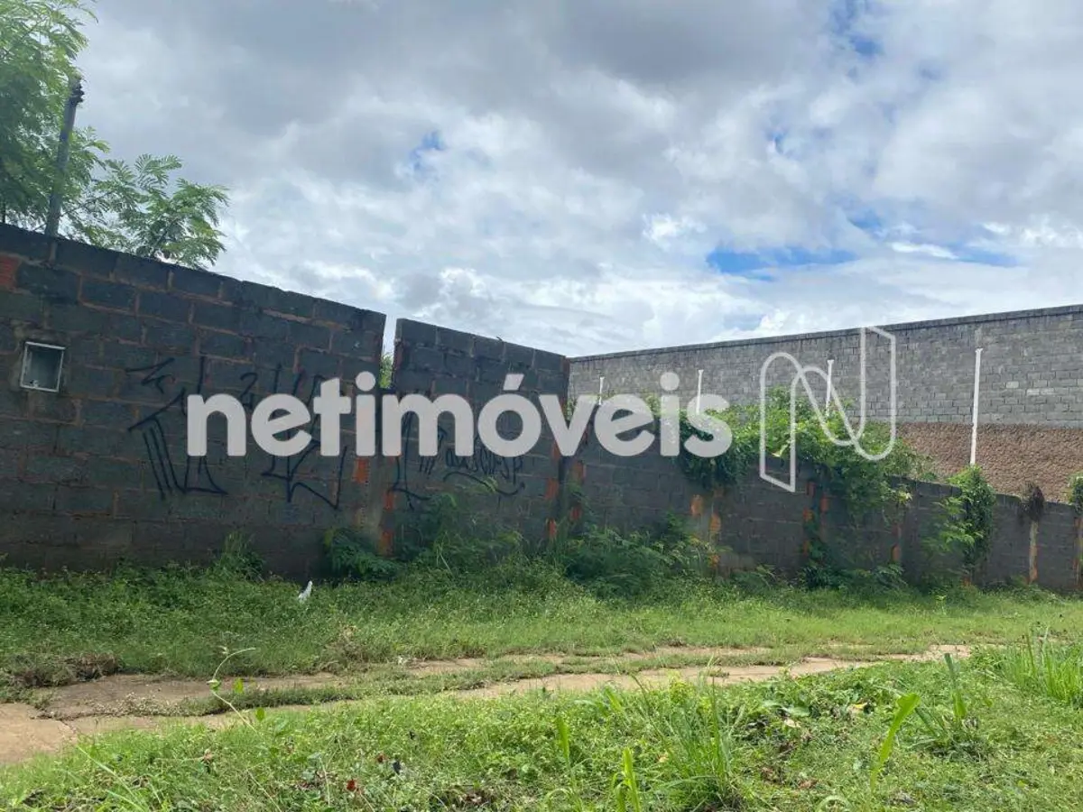 Lote para Venda com área de 663.28 m² no bairro Alice Maia