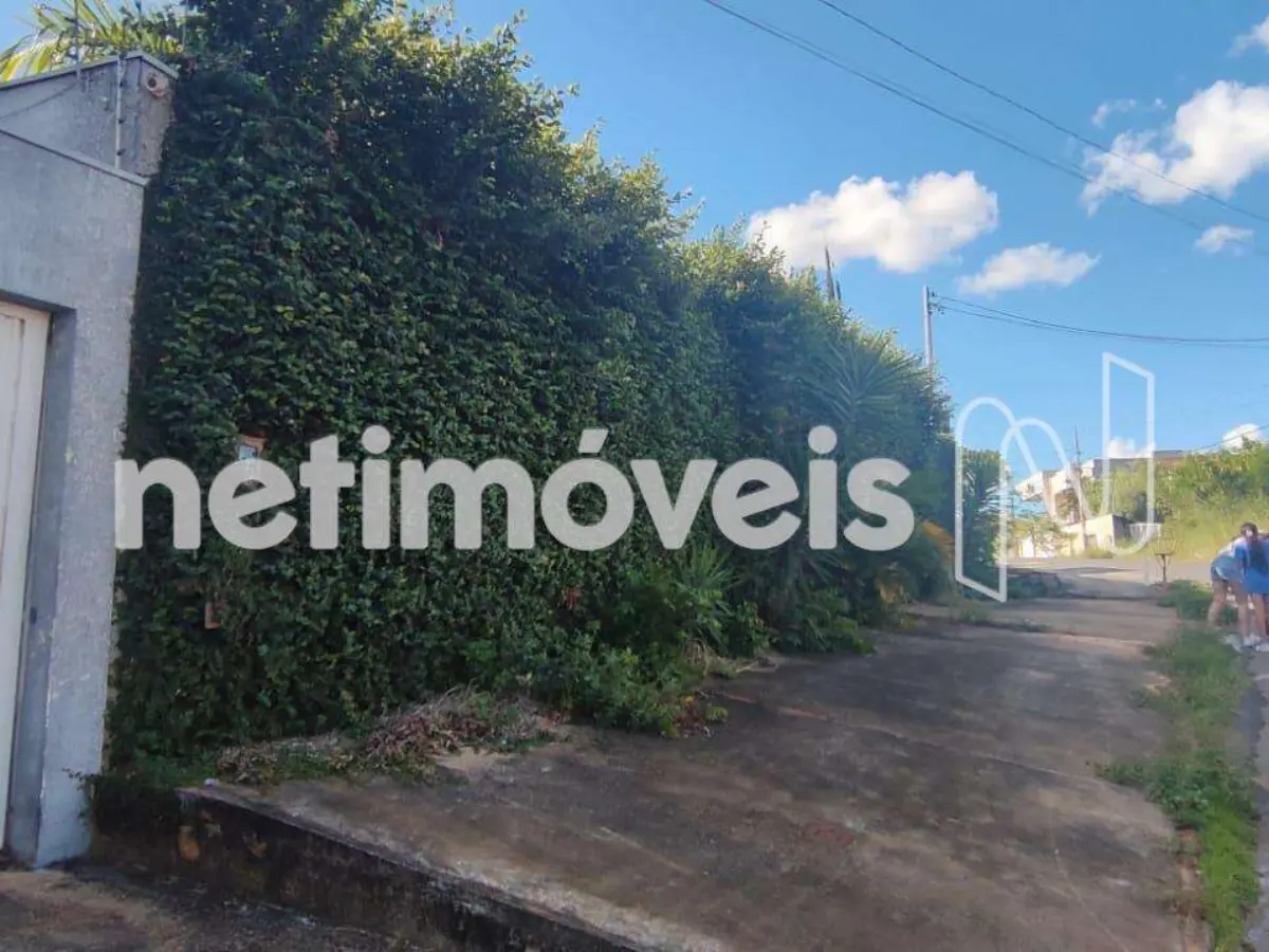 1038398_0 Lote para Venda com área de 611.1 m² no bairro Ibituruna