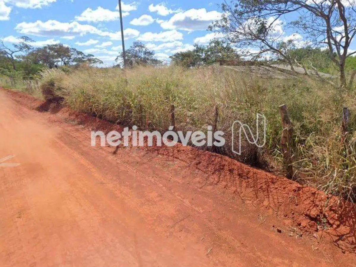 Lote para Venda com área de 2000 m² no bairro Zona Rural
