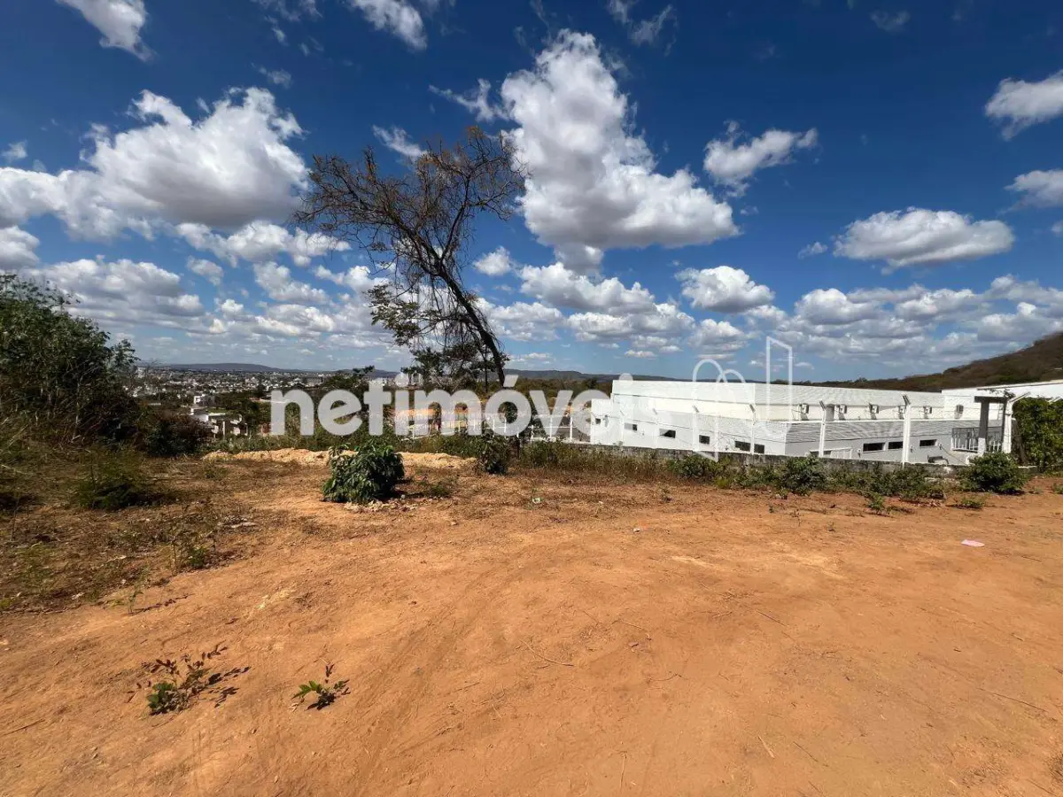 Lote para Venda com área de 1010 m² no bairro Ibituruna