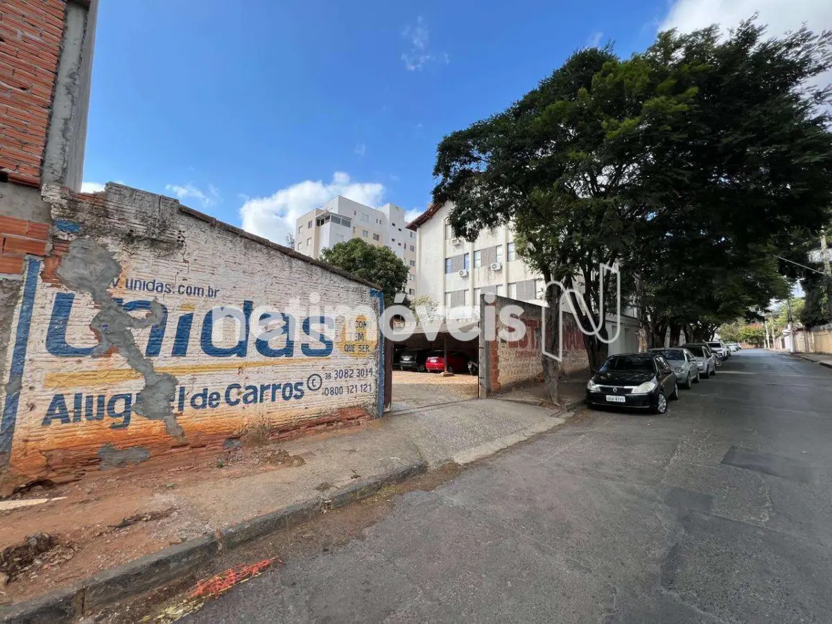 Lote para Venda com área de 1000 m² no bairro Melo