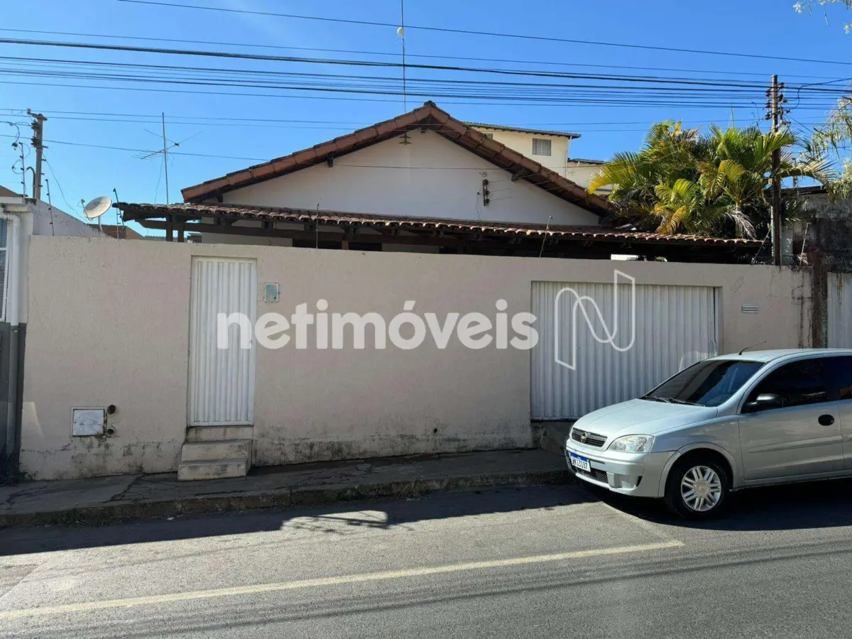 Casa para Venda no bairro Centro