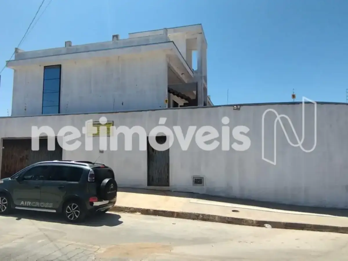 Casa para Venda com 4 quartos no bairro Residencial Sul Jacarandás
