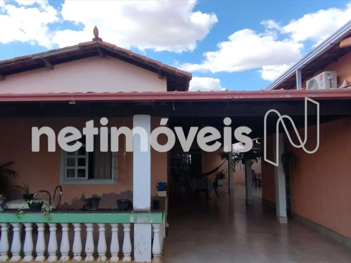 Casa para Venda com 4 quartos no bairro Interlagos