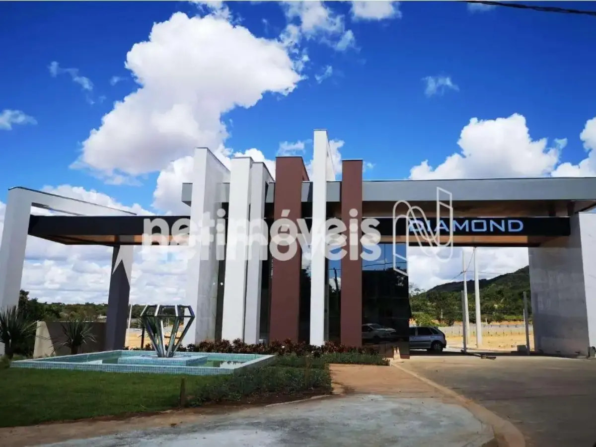 Lote para Venda com área de 286.46 m² no bairro Ibituruna