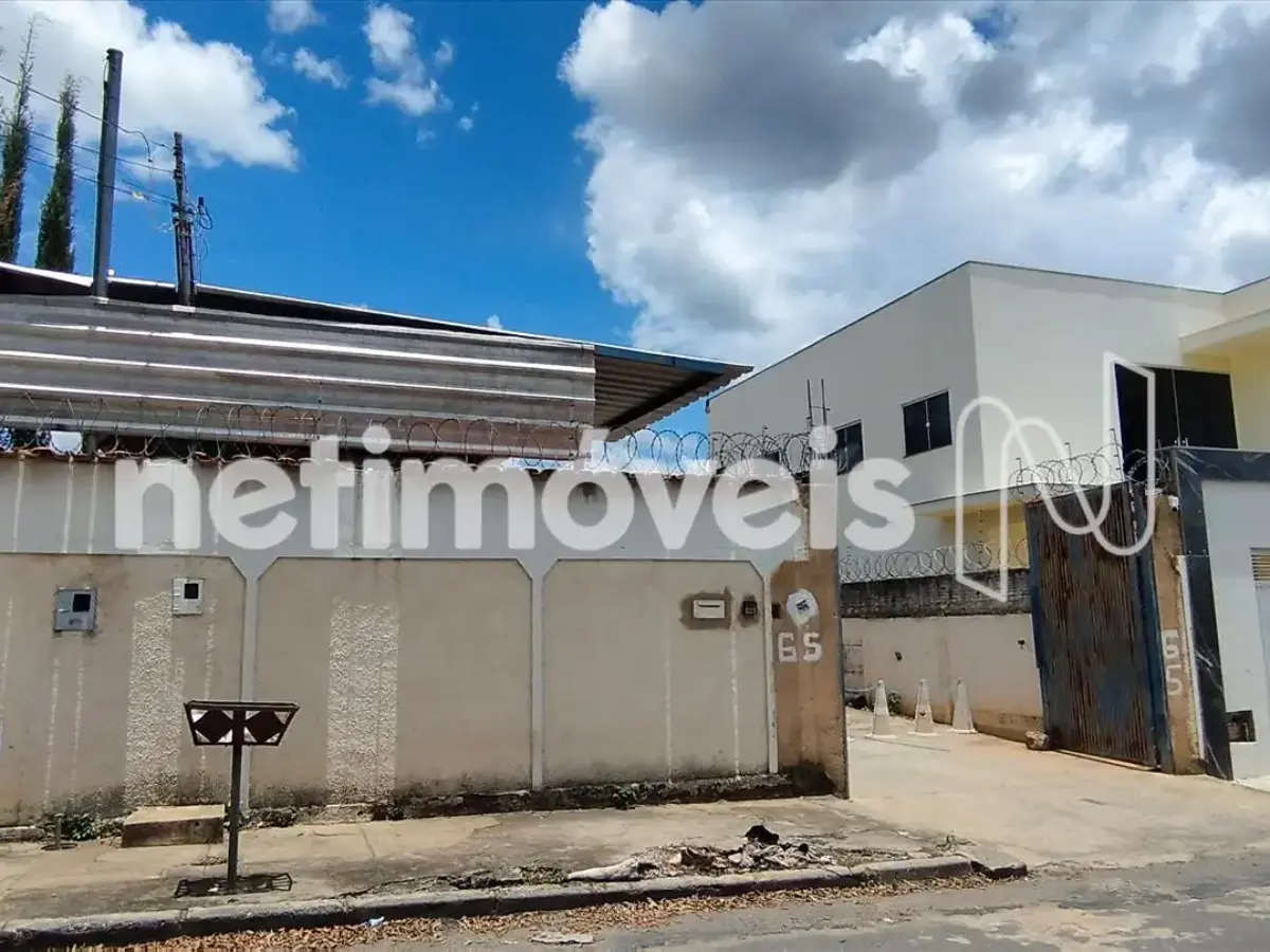 Casa para Venda com 4 quartos no bairro Edgar Pereira