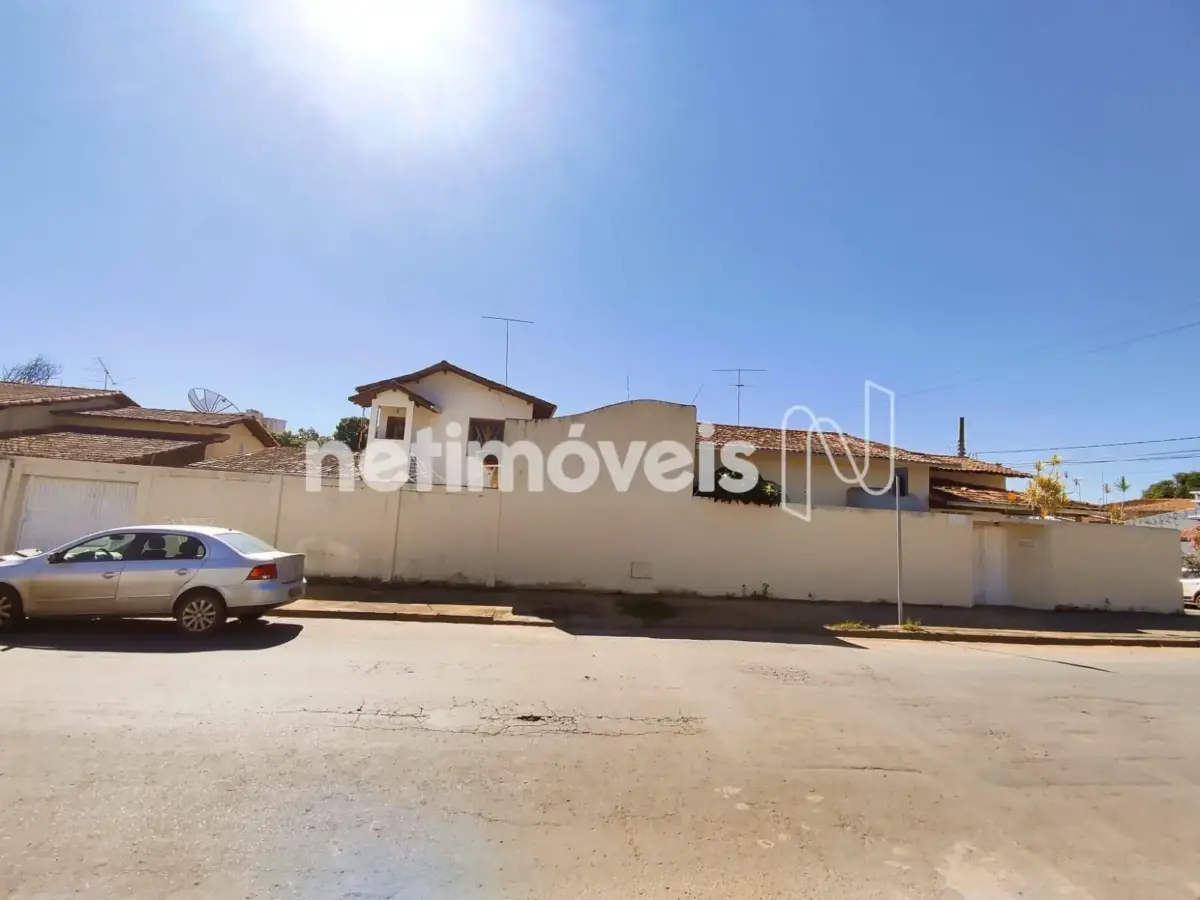 Casa para Venda com 4 quartos no bairro Funcionários