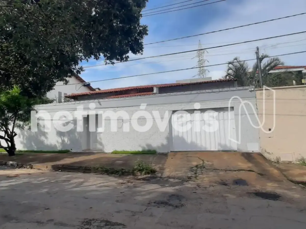 1021857_0 Casa para Venda com 4 quartos no bairro Ibituruna