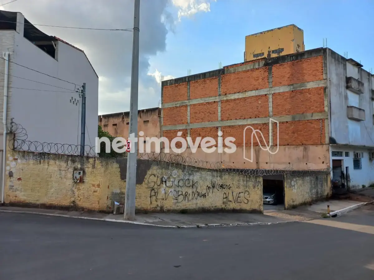 Lote para Venda com área de 624 m² no bairro Centro