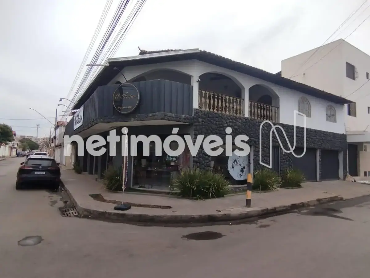Apartamento para Venda com 3 quartos no bairro São José