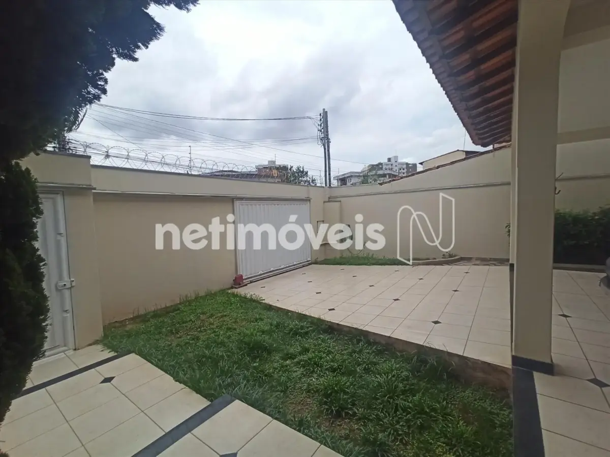 Casa para Venda com 4 quartos no bairro Cidade Santa Maria