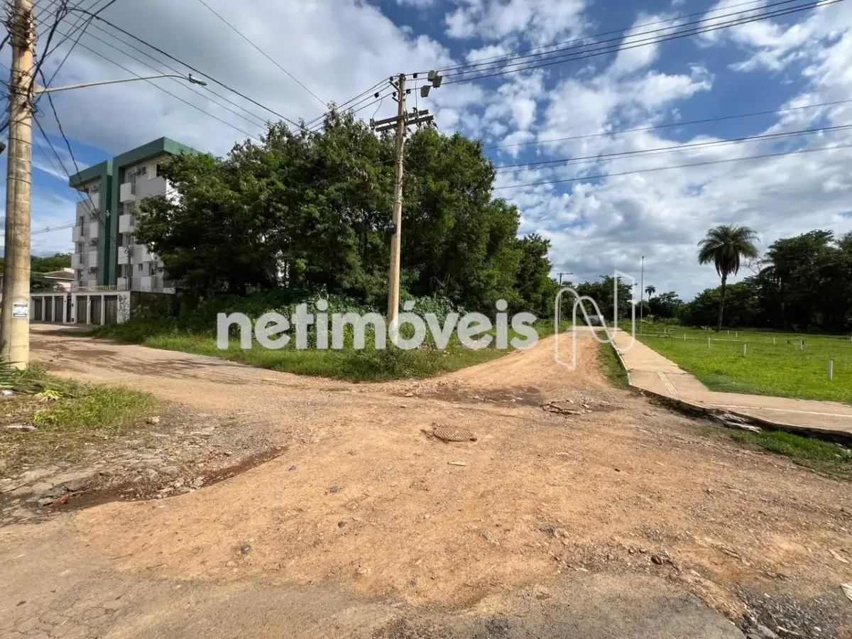 Lote para Venda com área de 432 m² no bairro Jardim Panorama