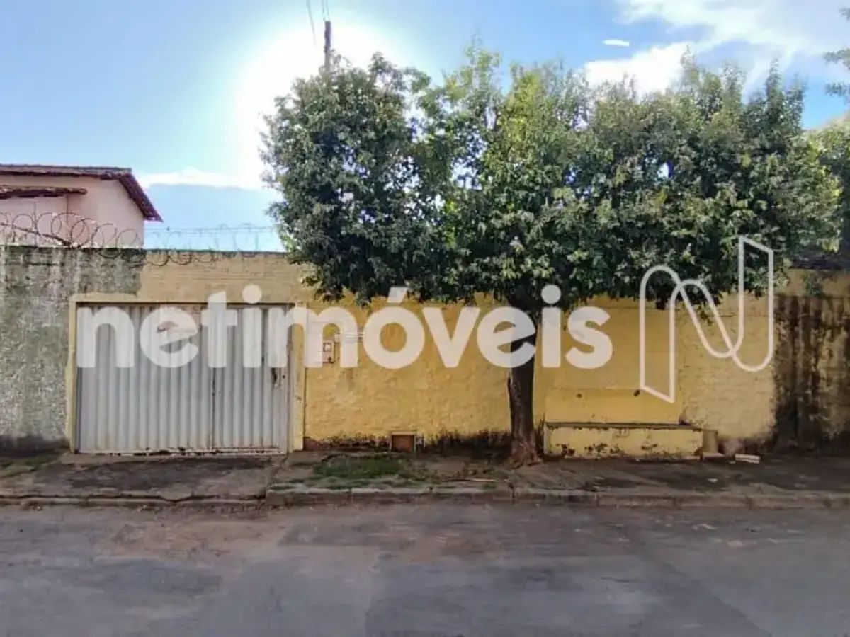 Casa para Venda com 3 quartos no bairro Funcionários