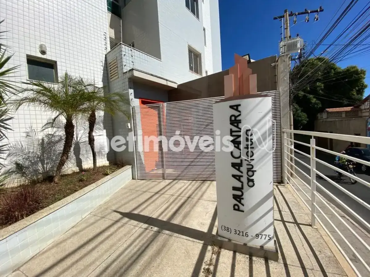 978002_0 Ponto Comercial para Venda de área principal de 60 m² no bairro Centro