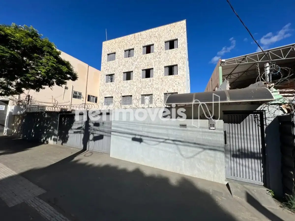 Apartamento para Venda com 2 quartos no bairro Centro