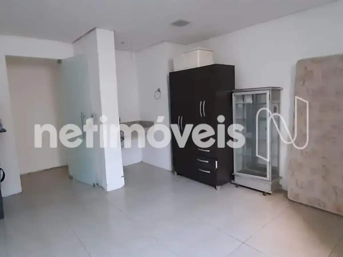 Ponto Comercial para Venda de área principal de 193.36 m² no bairro Centro