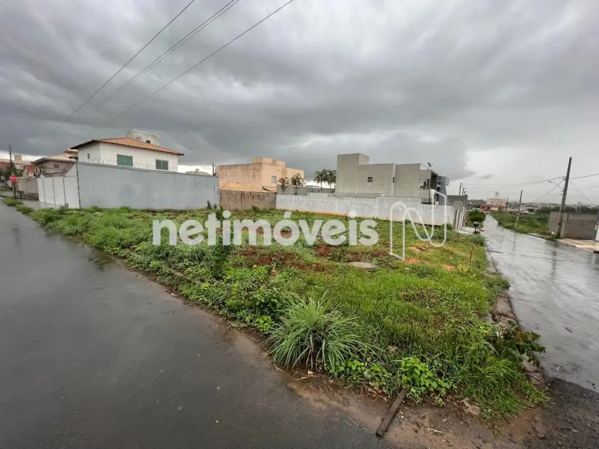 Lote para Venda com área de 287.5 m² no bairro Planalto