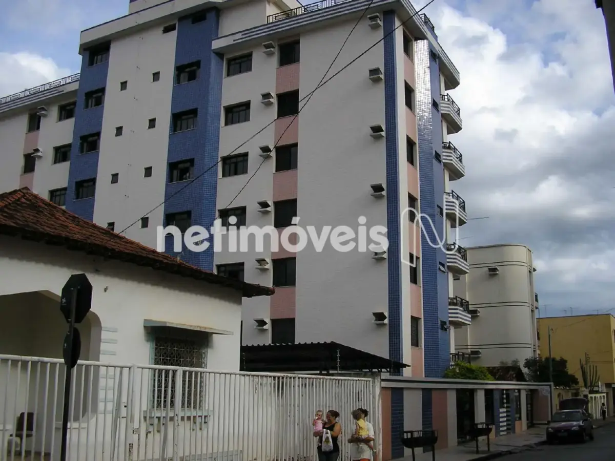 Apartamento para Venda com 3 quartos no bairro Centro