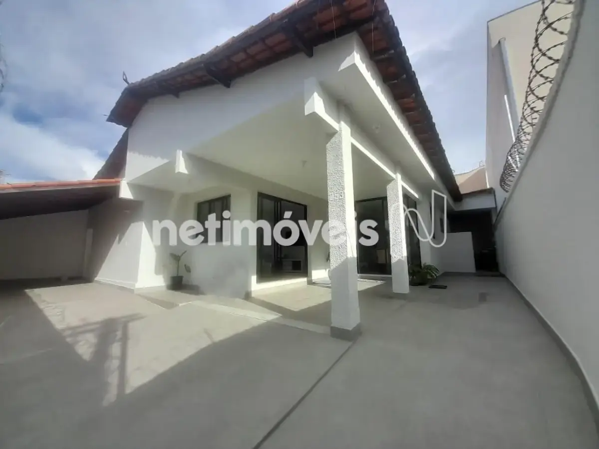 Casa para Venda com 3 quartos no bairro Melo