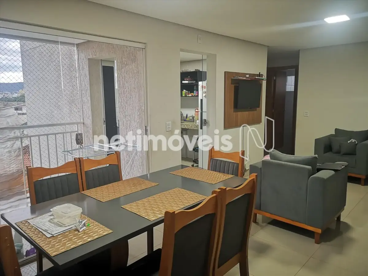 Apartamento para Venda com 3 quartos no bairro São José