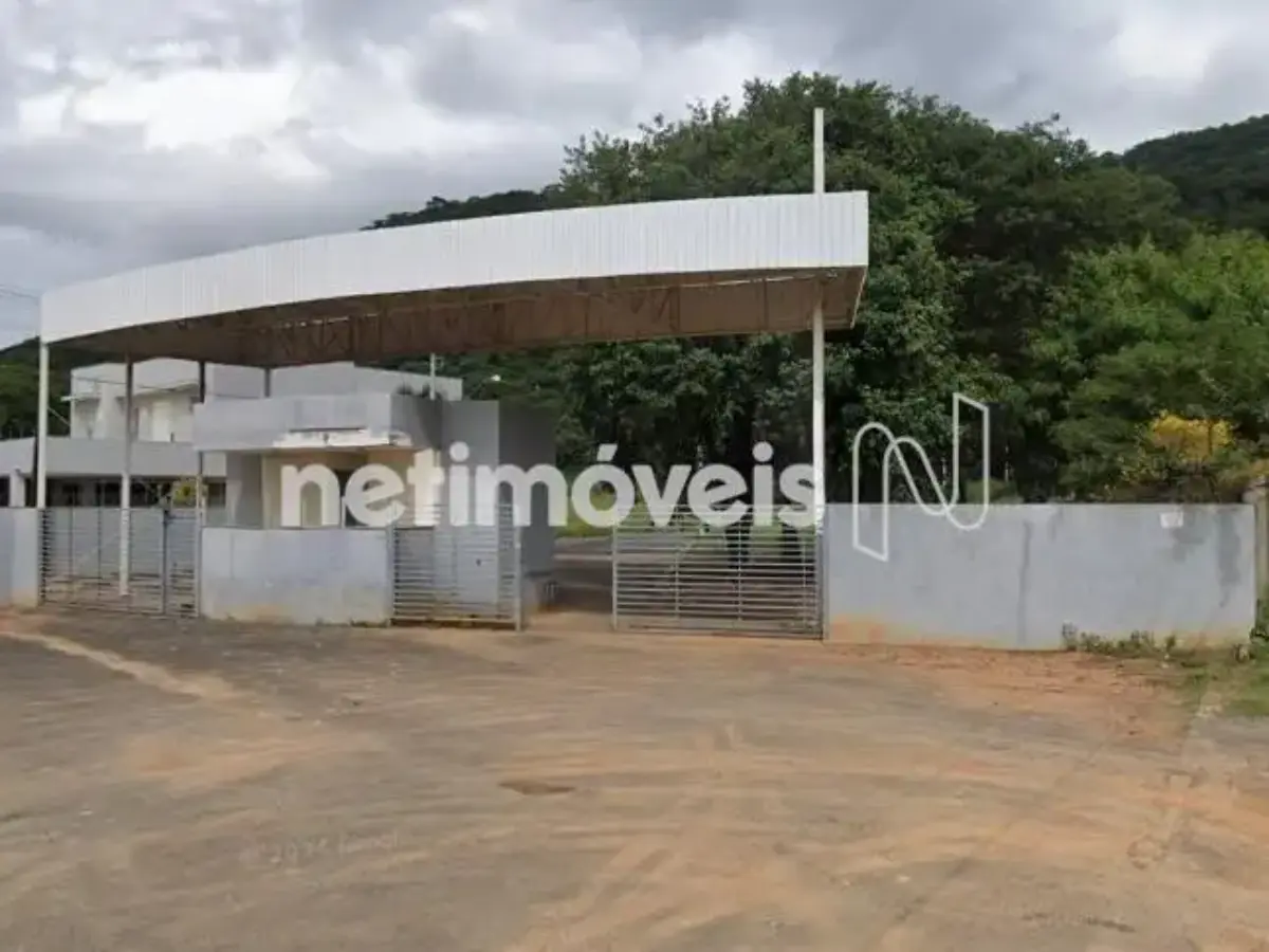 Lote para Venda com área de 638.62 m² no bairro Ibituruna
