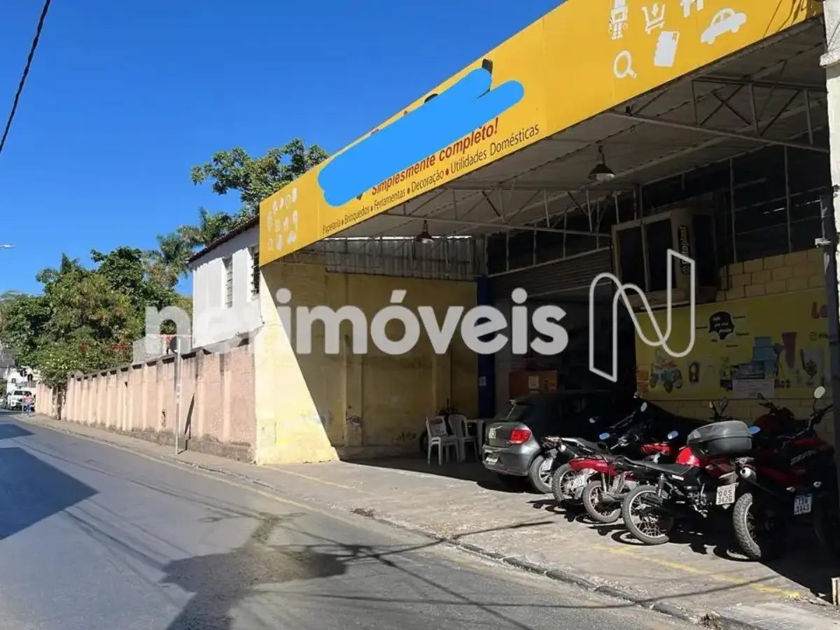Ponto Comercial para Venda de área principal de 1329 m² no bairro Centro