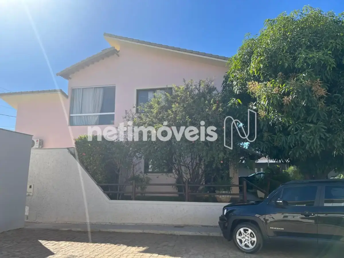 Casa em Condomínio para Venda com 3 quartos no bairro Cândida Câmara